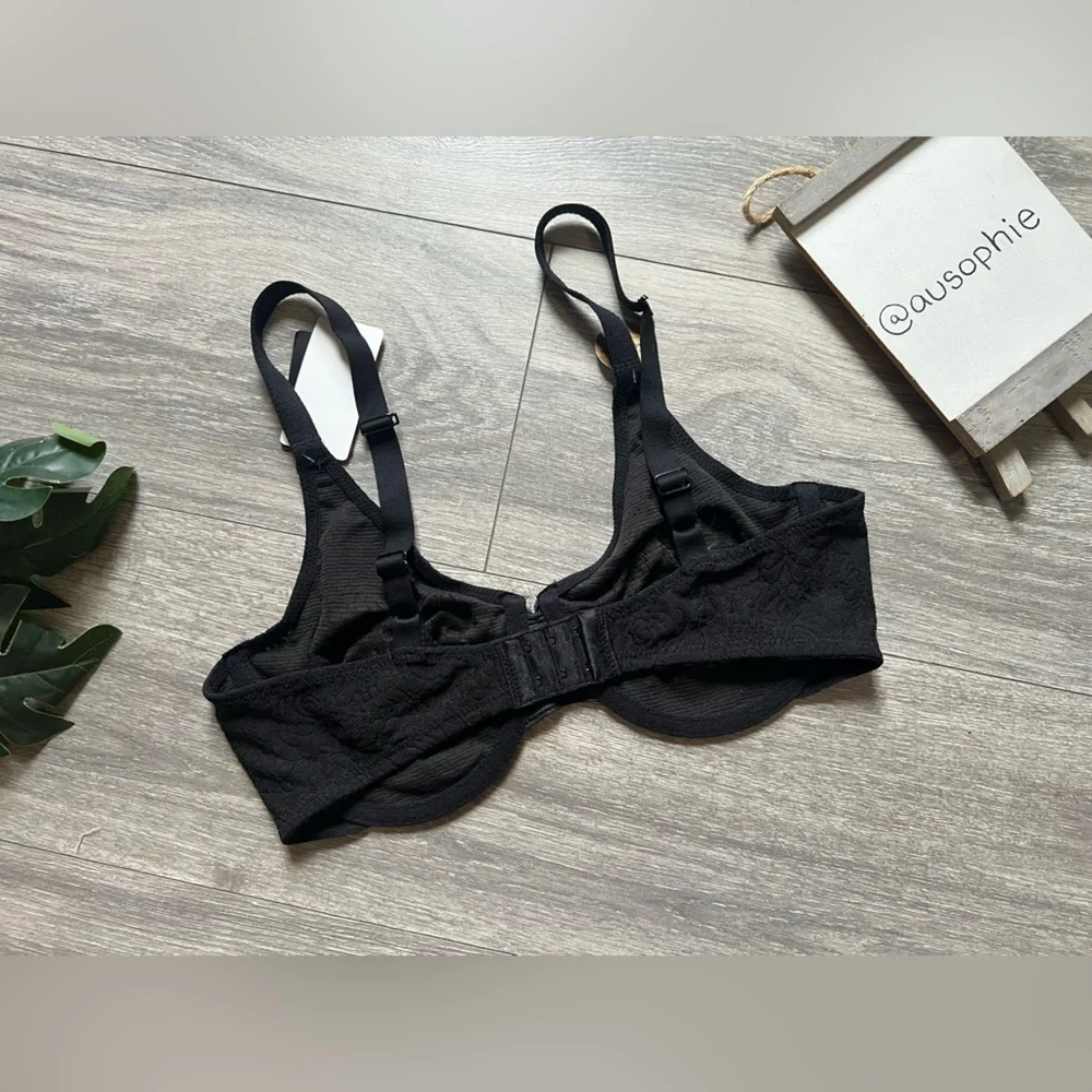 Wacoal 851205 Halo Lace Molded Underwire Stretch Lace Unlined Black Bra 36D NWT!